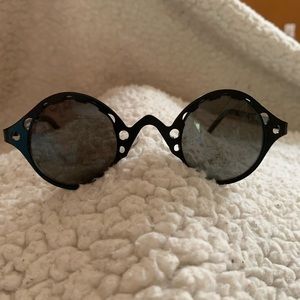 Vintage circle sunnies